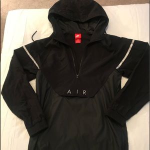 Black Nike Windbreaker